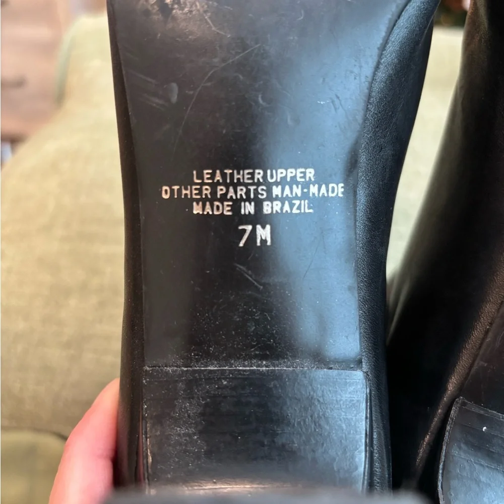 Elegant Black Leather Women's Boots - Picture 6 of 7